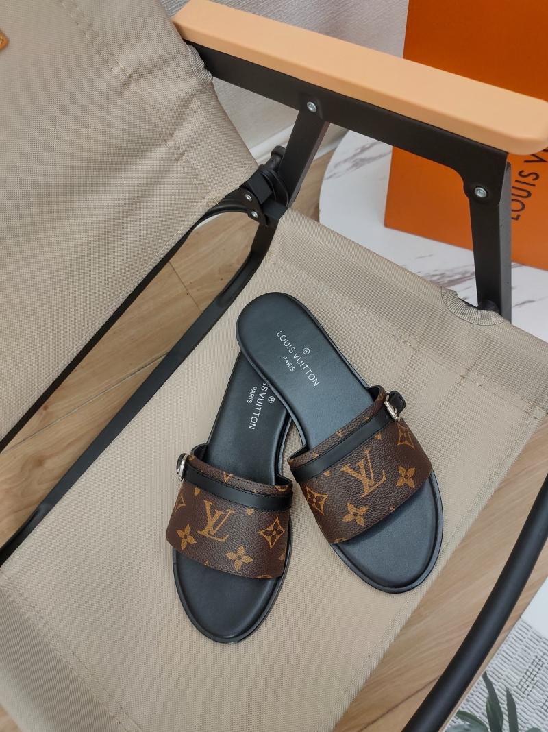 Louis Vuitton Slippers